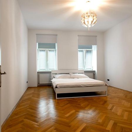 3-Bedroom Apartment In Central Vienna Luaran gambar